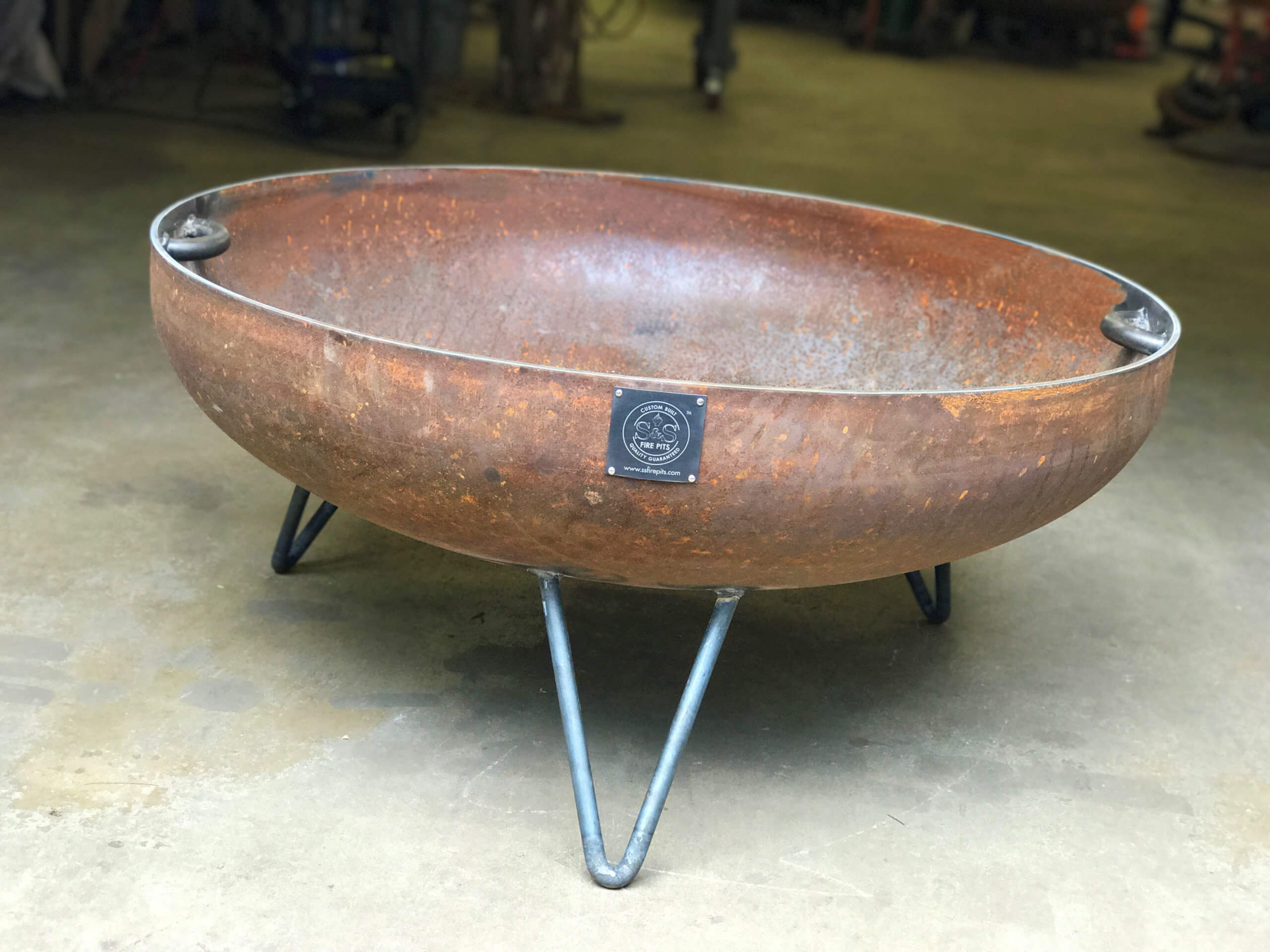 36" Elliptical Mid Century Modern Fire Pit Questions & Answers